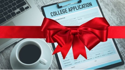 Get researching your college applications during the Christmas Break