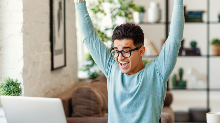 86,098 Round One CAO Offers Issued